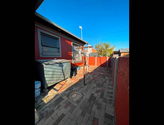 3 BEDROOM HOUSE FOR SALE IN WITPOORTJIE